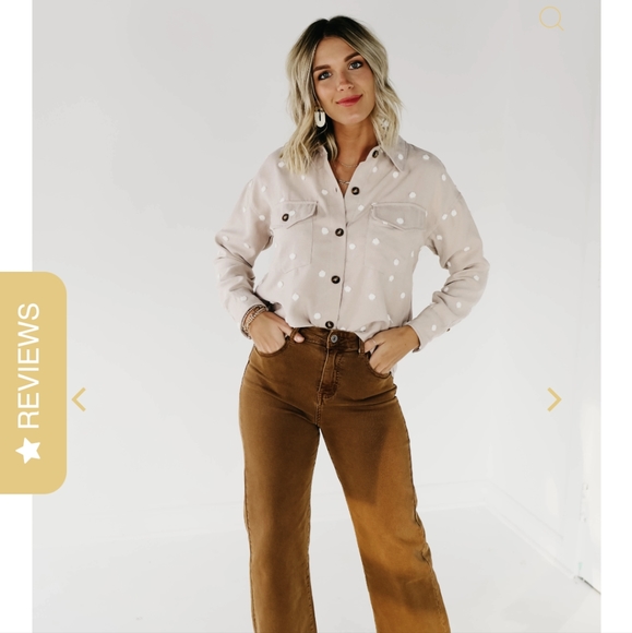 Mod Boutique Button Down - Picture 4 of 8